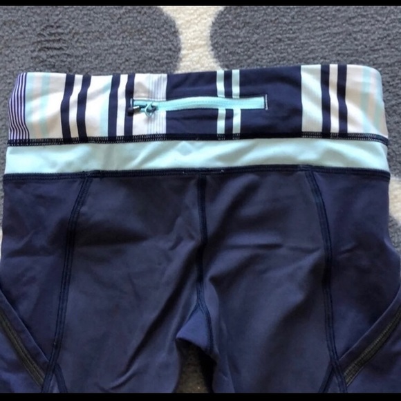 Lululemon Legging - Picture 3 of 4